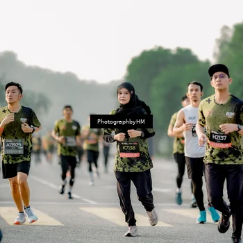 Runner Photo 6681445
