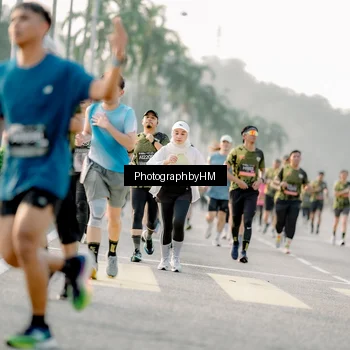 Runner Photo 6681491