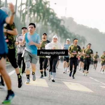 Runner Photo 6681492