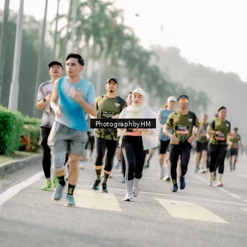 Runner Photo 6681495