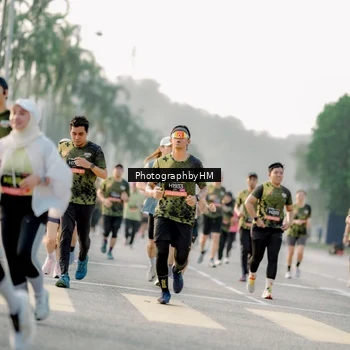 Runner Photo 6681513