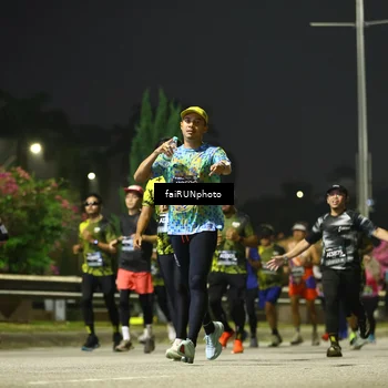 Runner Photo 6681690
