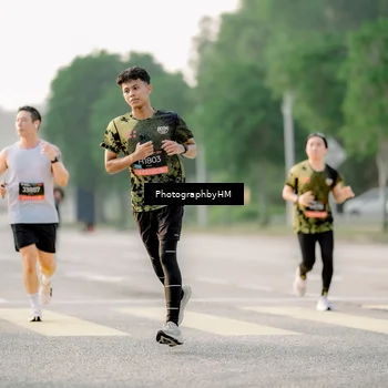 Runner Photo 6681710