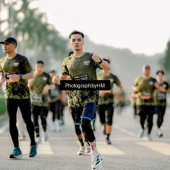 Runner Photo 6681786