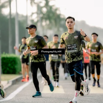 Runner Photo 6681789