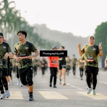 Runner Photo 6681807