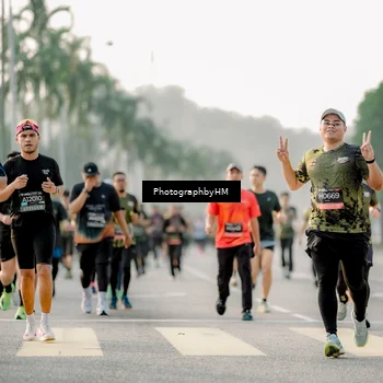 Runner Photo 6681824