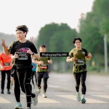 Runner Photo 6681834