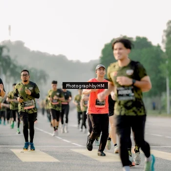 Runner Photo 6681863