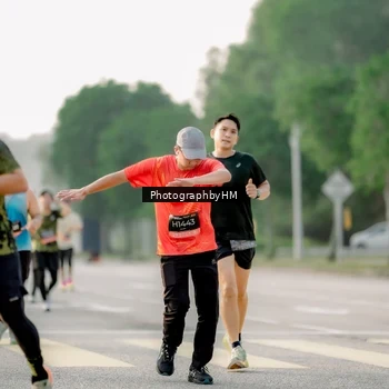 Runner Photo 6681865