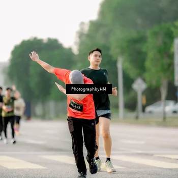 Runner Photo 6681873