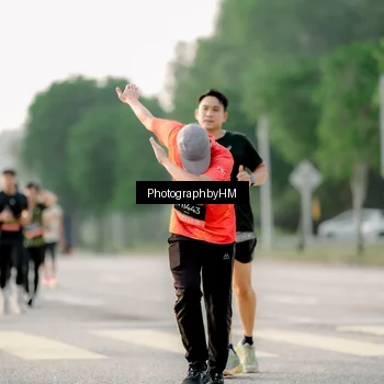Runner Photo 6681877