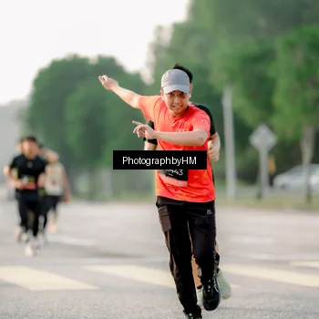 Runner Photo 6681890