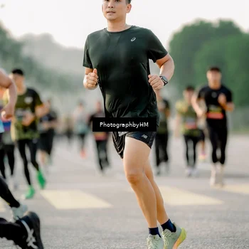 Runner Photo 6681909