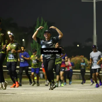 Runner Photo 6681994