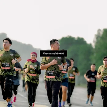 Runner Photo 6682002