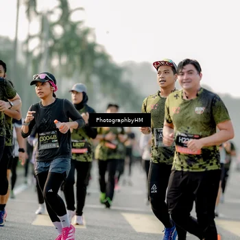 Runner Photo 6682038
