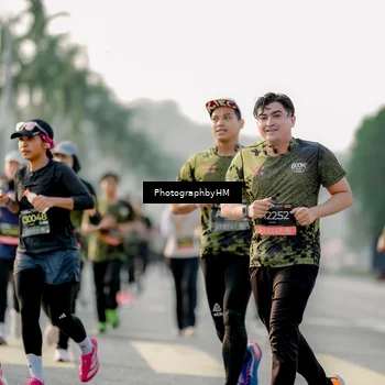 Runner Photo 6682039