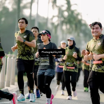 Runner Photo 6682040