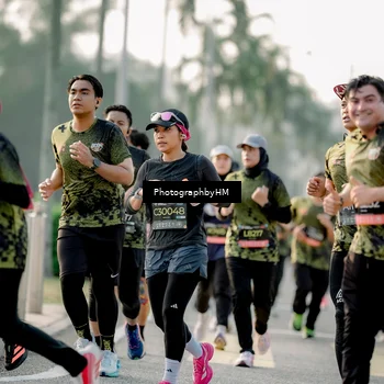 Runner Photo 6682042