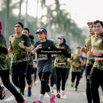 Runner Photo 6682044