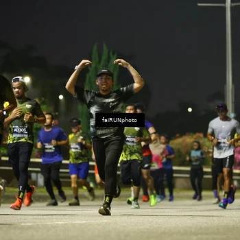 Runner Photo 6682076