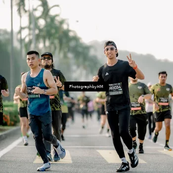 Runner Photo 6682179