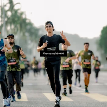 Runner Photo 6682182