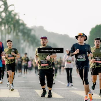 Runner Photo 6682201