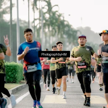 Runner Photo 6682205
