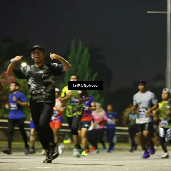 Runner Photo 6682218