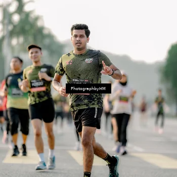 Runner Photo 6682235