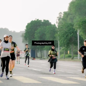Runner Photo 6682239