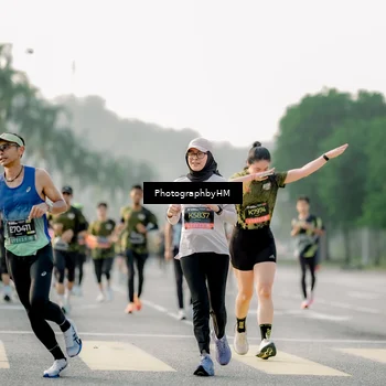 Runner Photo 6682250