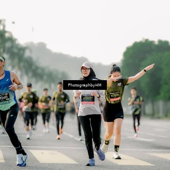 Runner Photo 6682254