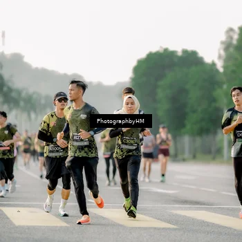 Runner Photo 6682292
