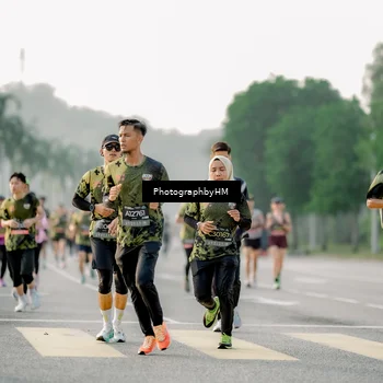 Runner Photo 6682293