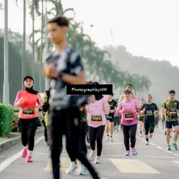 Runner Photo 6682338