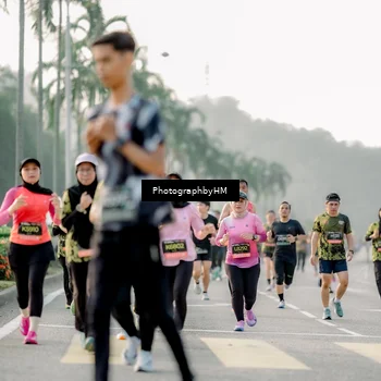 Runner Photo 6682340