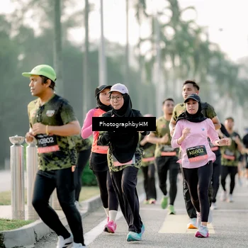 Runner Photo 6682345