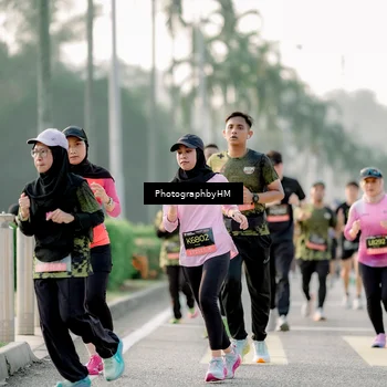 Runner Photo 6682347