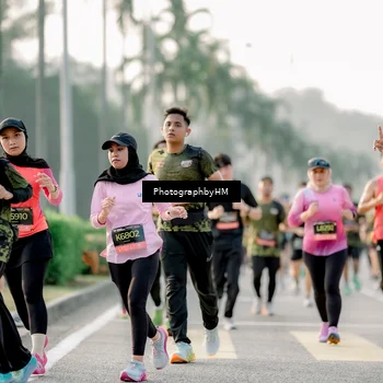 Runner Photo 6682349