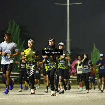 Runner Photo 6682353
