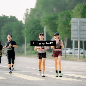 Runner Photo 6682360