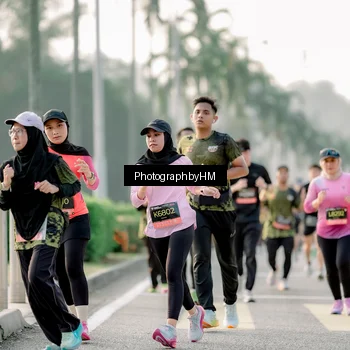 Runner Photo 6682361