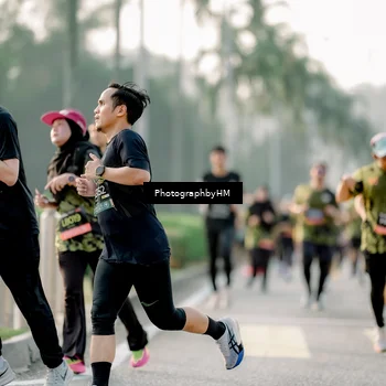 Runner Photo 6682390