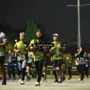 Runner Photo 6682544