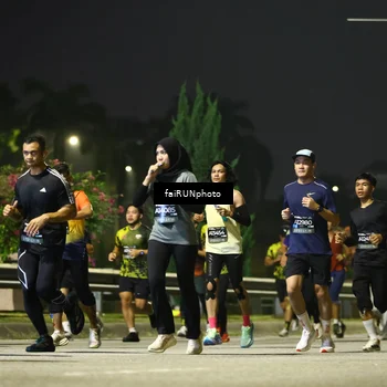 Runner Photo 6682841