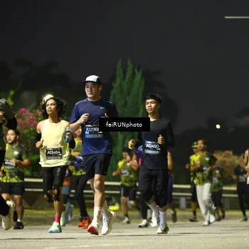 Runner Photo 6682948