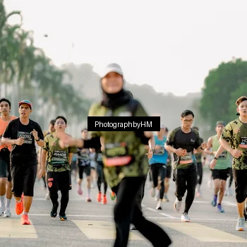 Runner Photo 6683246